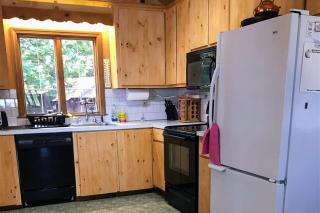 Meredith Lakefront Lodge on Lake Winnipesaukee - Meredith - 3