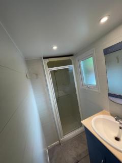 Bungalow 2/4 personnes dans résidence Hôtelière - Meyzieu - 1