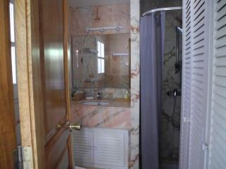 Tranquilos estudios cerca de la playa - 3