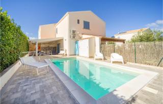 2 Bedroom Awesome Home In Cornino - Custonaci - 0