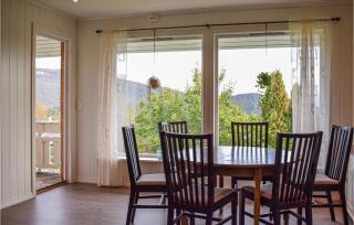 4 Bedroom Lovely Home In Strandebarm - Strandebarm - 7