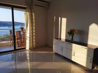 Seafront apartment at Waters' Edge - St Paul's Bay - 2