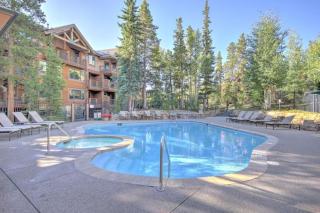 Luxury 1 Bedroom Mountain Vacation Rental In Breckenridge With Access To A Hot Tub And Heated Garage Parking - Breckenridge - 1