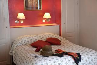 Hotellerie de l'Esplanade - Rians - 2