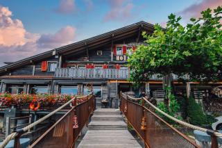 Hotel Kaiserstuhl - 9