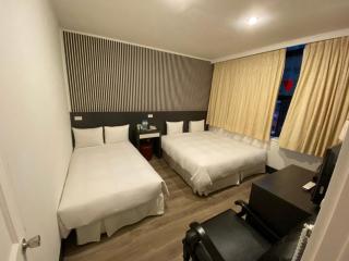 Queens Hotel - Taipei - 1