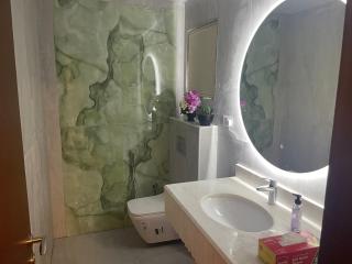USMANS 1 Bedroom 4 Beds JBR Huge SEA VIEW 120 SQM 2 Balconies - Dubaï - 3