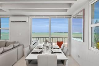 Amapola SeaSide Beach Front Apartment - San Juan - 1