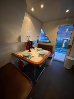 Amazing boat to sleep in Barcelona - Barcellona - 4