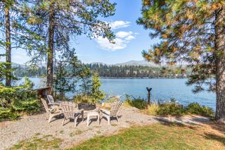 Gypsy Bay Waterfront Gem - Sagle - 8