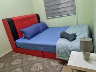 D’Lestari Homestay - 1