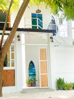 Moodhu Surf House - Himmafushi - 0