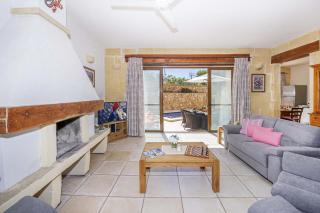 Razzett Luna Holiday Home - Xagħra - 4