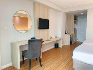 Miloft Sathorn Hotel - SHA Plus Certified - Bangkok - 8