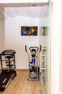 NIFEWAT APARTMENT,Bris suite 1bedroom apartment gym, Netflix,WiFi - 7