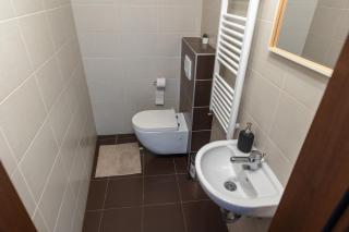 PRTR Apartment w/ FREE parking - Budapest - 7