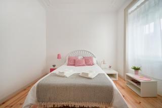 Sunny Apartment with balcony! - Lissabon - 8