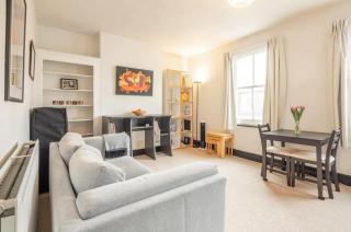 Bright Airy Central Flat off Mill Road - Pass The Keys - 2