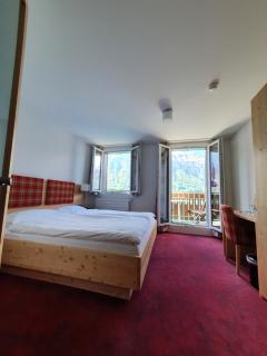 Hotel Strandhotel - Iseltwald - 7
