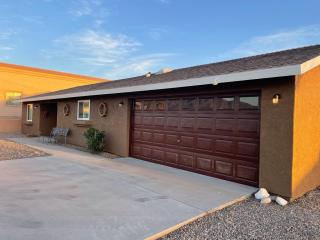 Welcome to Casa Azul Havasu, Resort Style Backyard with Pool Spa - 4