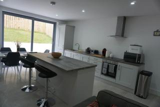 Bluestack View Apartment - 8