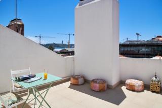 Sunny Apartment with Terrace.River view! - Lissabon - 0