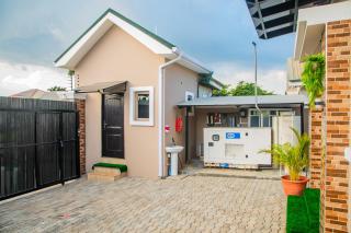 NIFEWAT APARTMENT leed studio apartment with gym, Netflix and WiFi - Abuja - 8