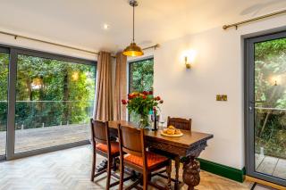 Tawny Lodge - York - 9