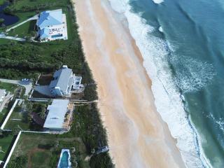 The Funky Pelican Retreat Oceanfront - Palm Coast - 9