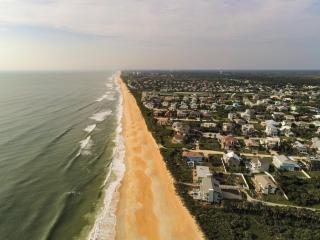The Funky Pelican Retreat Oceanfront - Palm Coast - 8