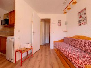 Spacieux appart 2 pièces - skis aux pieds - balcon sud - proche commerces - parking dispo - FR-1-344-1048 - Les Menuires - 1