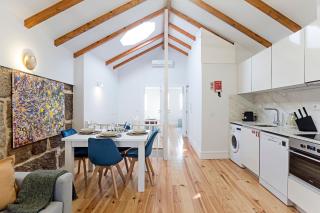 Modern Cativo Apartment by LovelyStay - 3