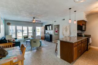 3 Bed 2 Ba Wifi Kitchen Walk to Beach FirePit - Daytona Beach - 6
