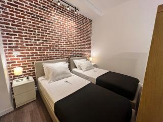 Casa Armeana Studios - Iaşi - 7