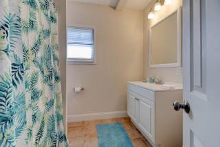 The Gypsy Mermaid 3 Bed Ginormous Yard - Daytona Beach - 1