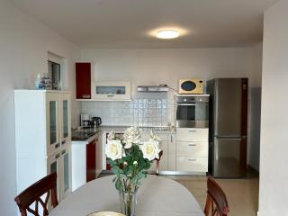 Apartment Tina - Rijeka - 4