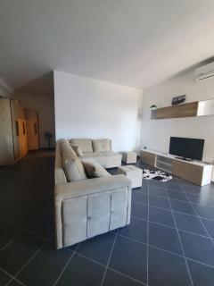 Apartments Big Family - Durrës - 3