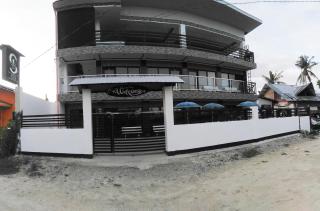 Strangers Inn&Bar - 7