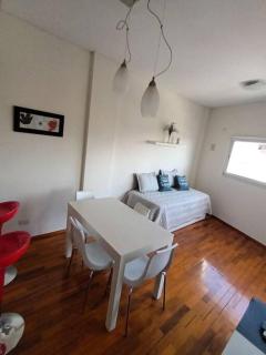 4 Hermoso departamento con COCHERA - Rosario - 0