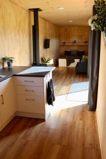 Luxury Container Cabin - Masterton - 9