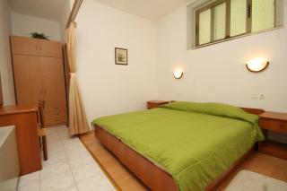 Apartments by the sea Preko, Ugljan - 8515 - Poljana - 1