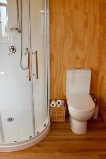 Luxury Container Cabin - Masterton - 7