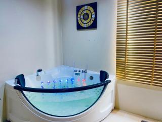 The Desiign Hotel - SHA - Si Maha Phot - 9