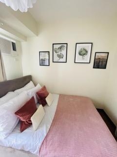 Stylish 1 bedroom condo with pool view and Fast WIFI - Manila - 8