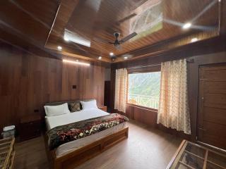 Ramneek Homestay - Jyotirmath - 9