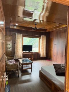 Ramneek Homestay - Jyotirmath - 8