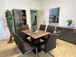 Moderne 3 Raum Altbau ETW bis 4 Gäste, Nähe Staatstheater, Parkplatz, Netflix, Vollausstattung - 9