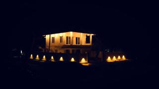Theeraa Beach Villa in Cherai - Cherai Beach - 6
