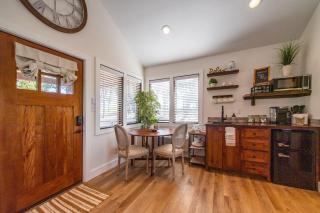 The Bobwhite Cabin 15MIN to Magnolia Baylor - - 4