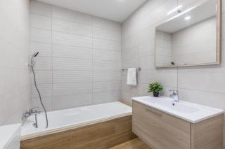 Your home away from home - top floor apt close to the beach & entertainment - Is-Swieqi - 4